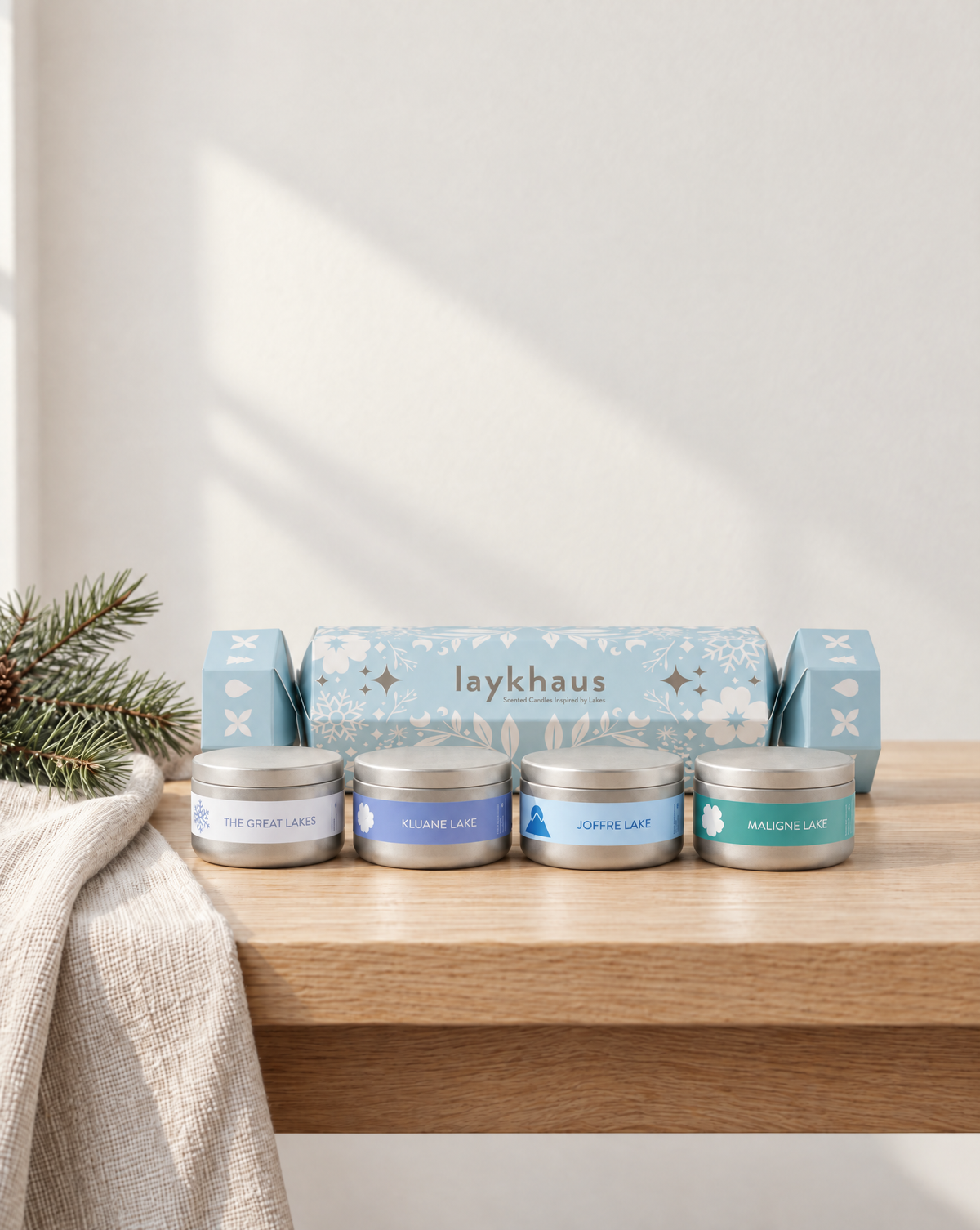 Snowfall Collection Candle Cracker Giftset